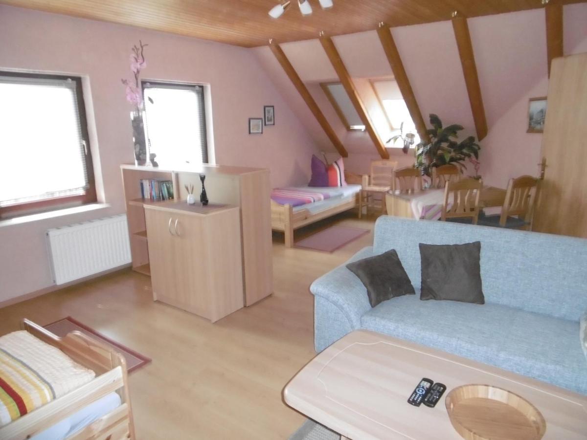 Ferienwohnungen Moritz Riechheim Extérieur photo